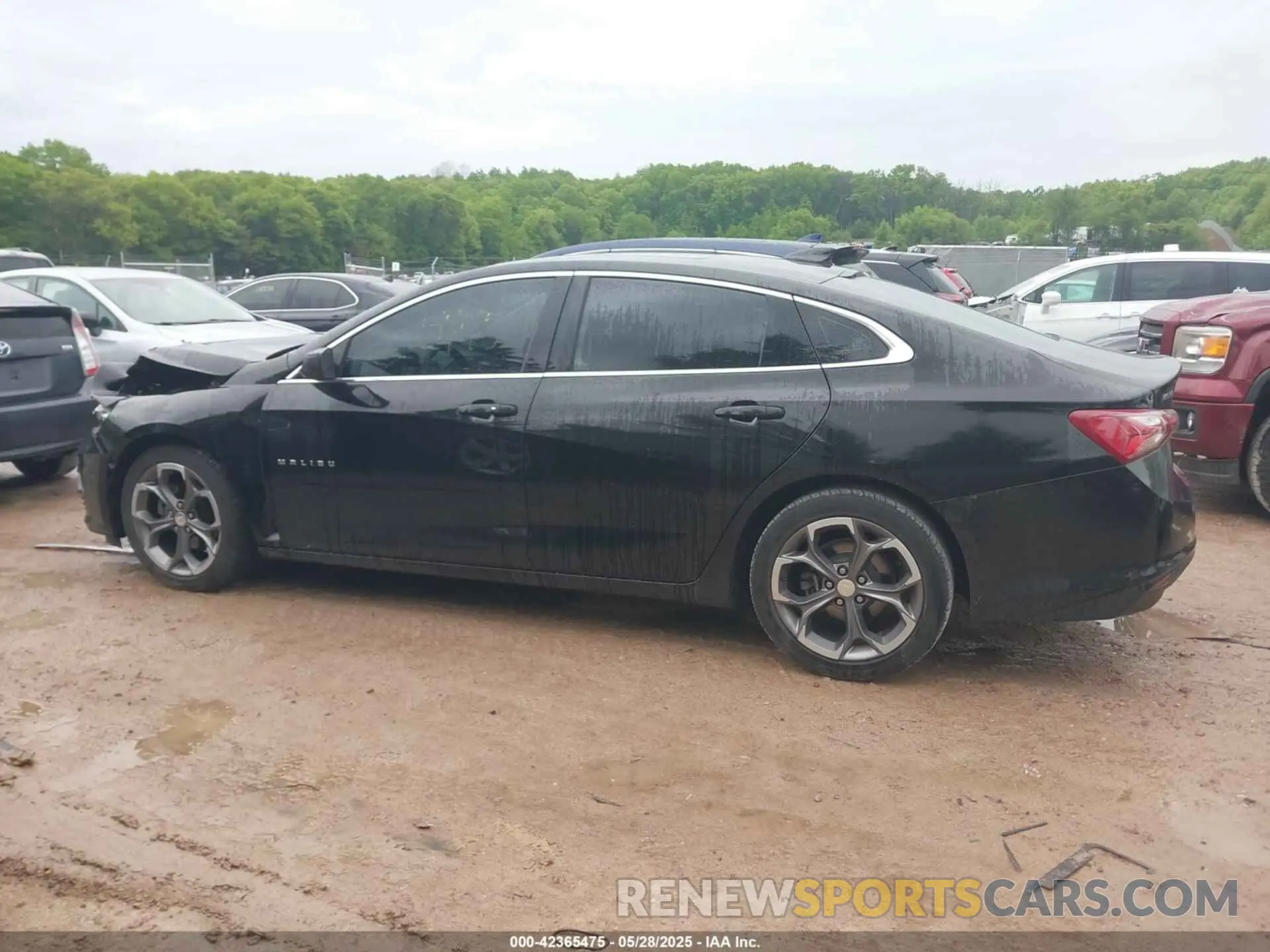 14 Photograph of a damaged car 1G1ZD5ST5LF121908 CHEVROLET MALIBU 2020