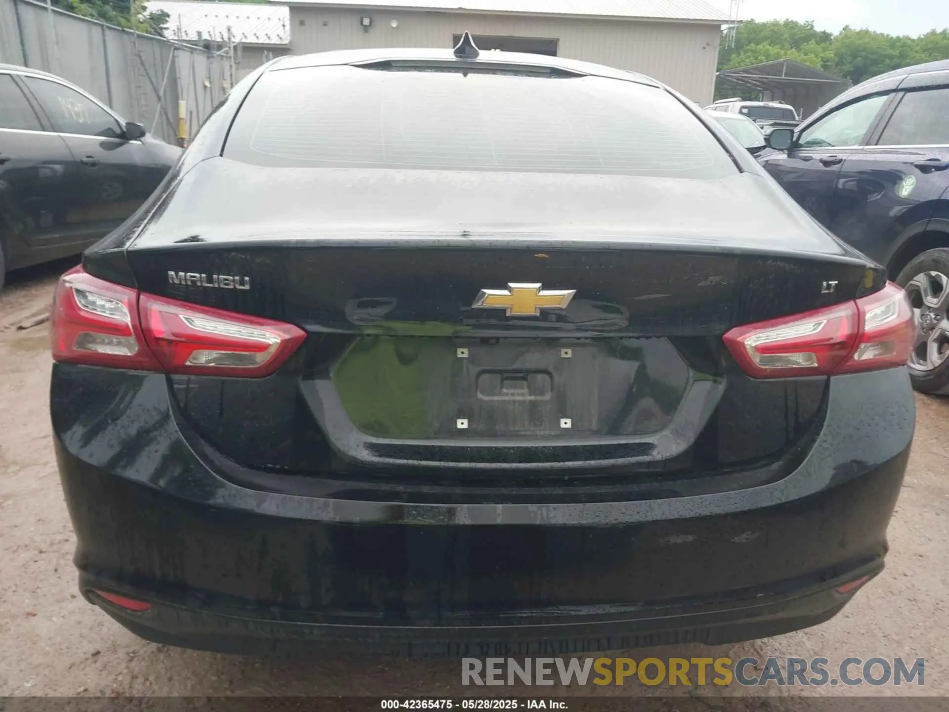 16 Photograph of a damaged car 1G1ZD5ST5LF121908 CHEVROLET MALIBU 2020