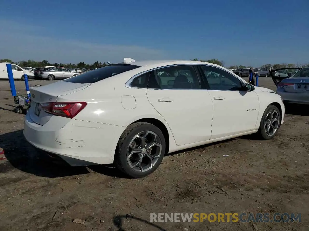 3 Photograph of a damaged car 1G1ZD5ST5LF124226 CHEVROLET MALIBU 2020
