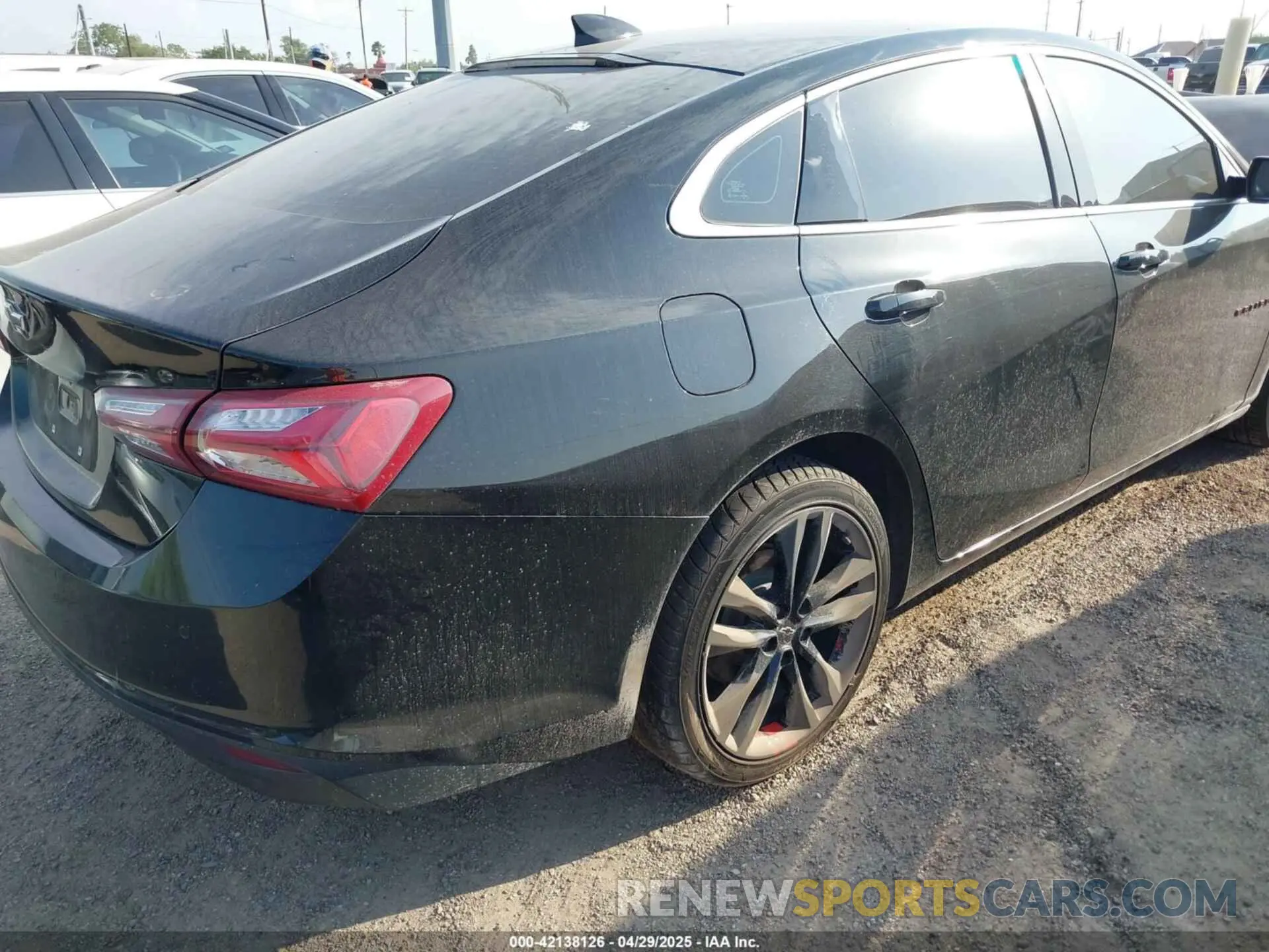 4 Photograph of a damaged car 1G1ZD5ST5LF153922 CHEVROLET MALIBU 2020