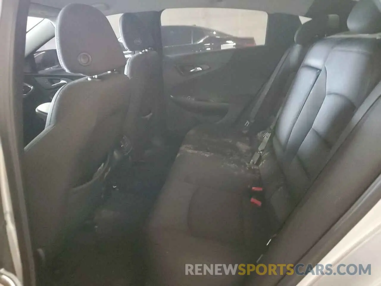 10 Photograph of a damaged car 1G1ZD5ST6LF001552 CHEVROLET MALIBU 2020