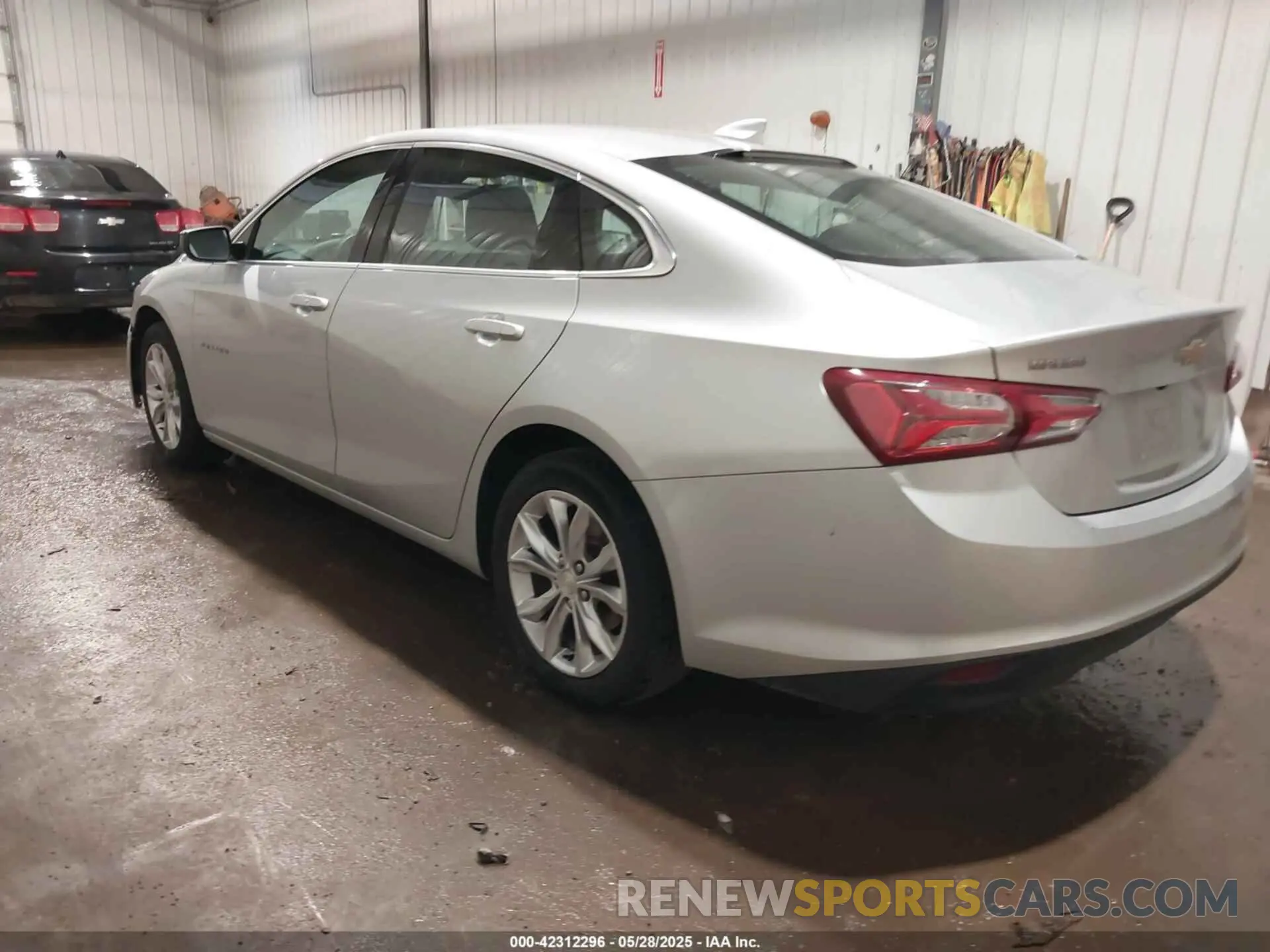 3 Photograph of a damaged car 1G1ZD5ST6LF007173 CHEVROLET MALIBU 2020