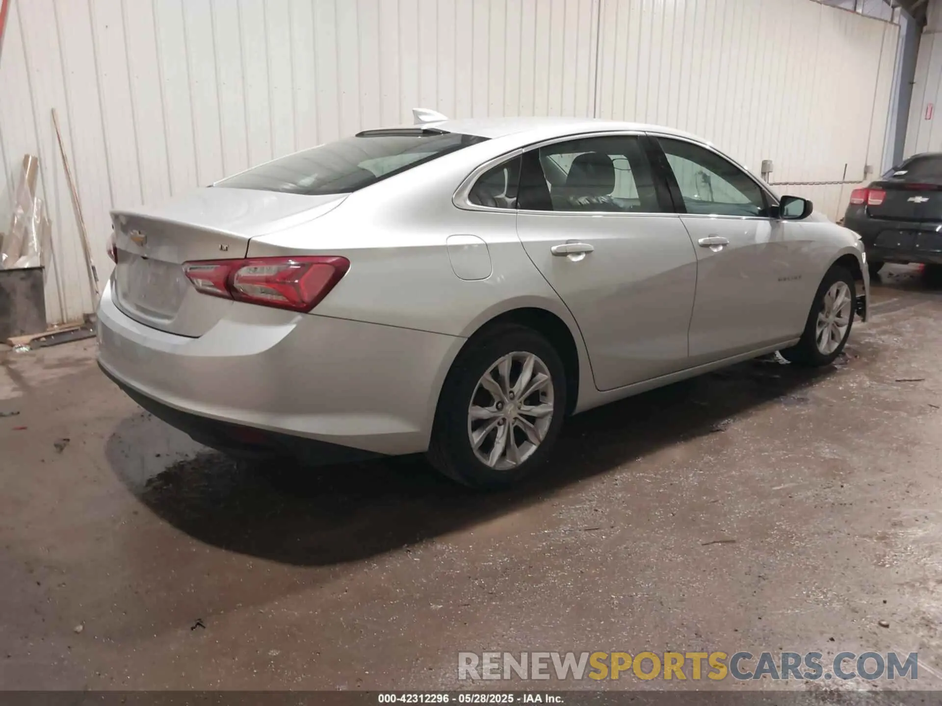 4 Photograph of a damaged car 1G1ZD5ST6LF007173 CHEVROLET MALIBU 2020