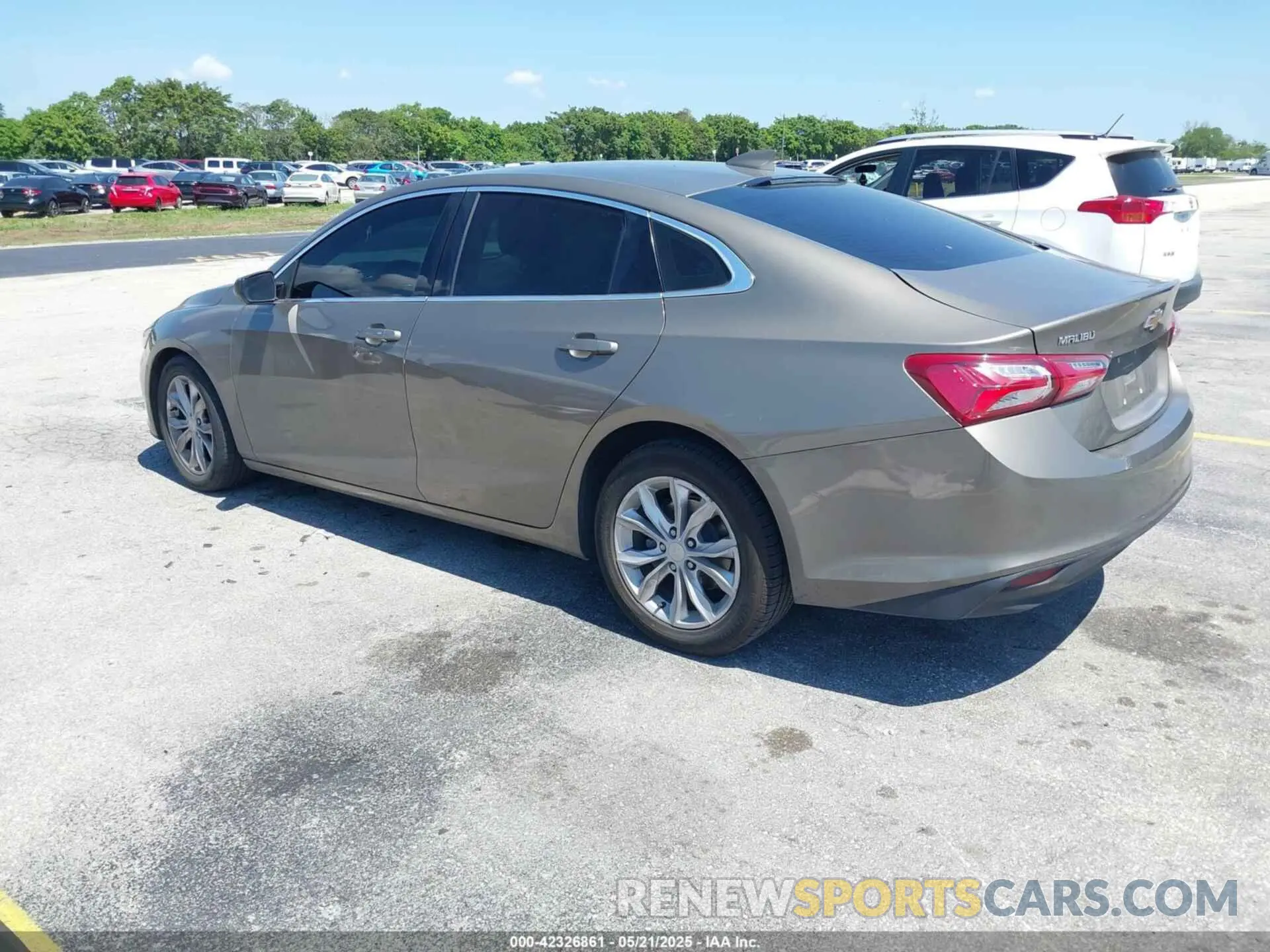 3 Photograph of a damaged car 1G1ZD5ST6LF027553 CHEVROLET MALIBU 2020