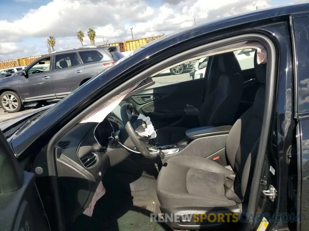 7 Photograph of a damaged car 1G1ZD5ST6LF031408 CHEVROLET MALIBU 2020