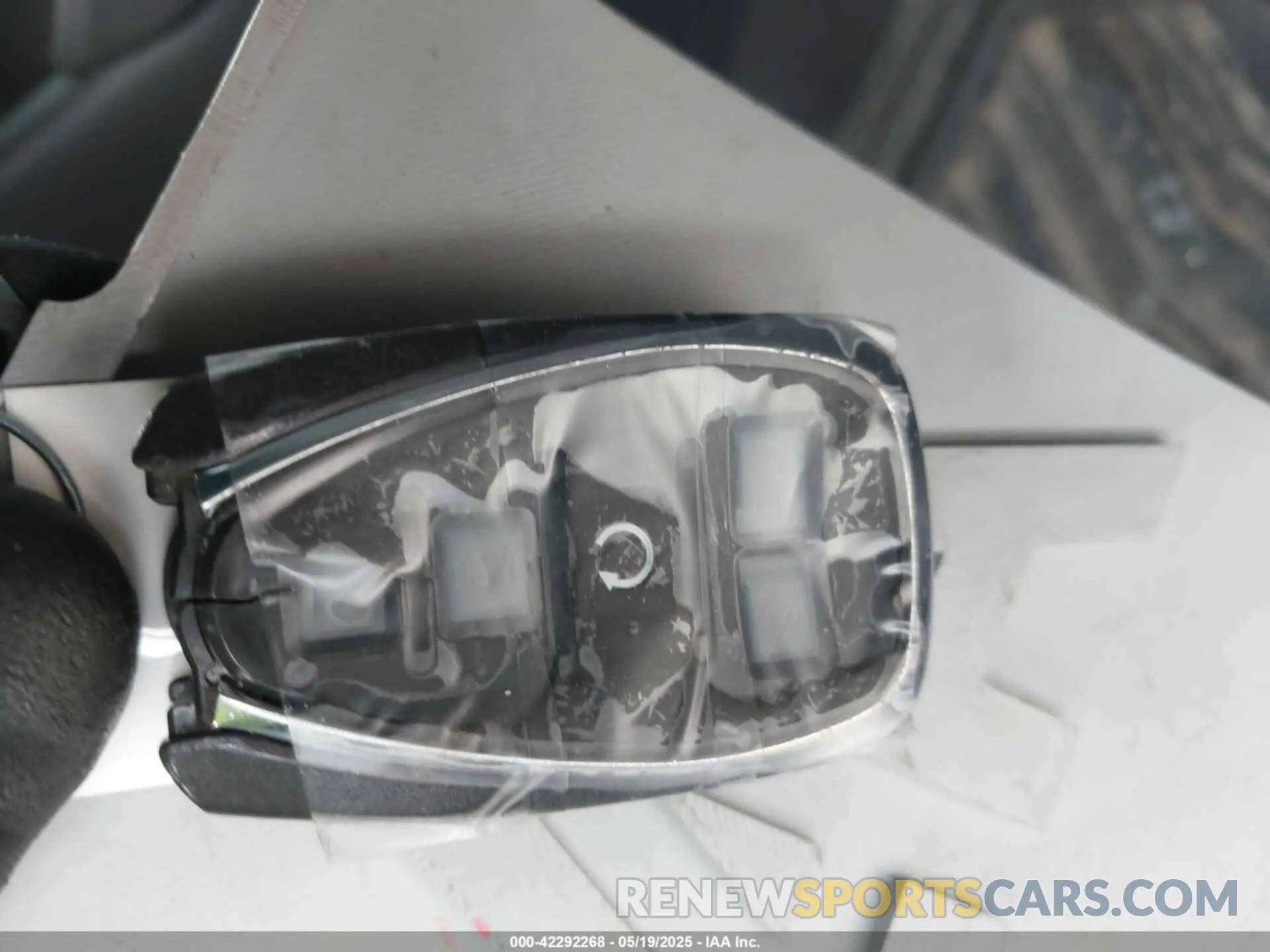 11 Photograph of a damaged car 1G1ZD5ST6LF043414 CHEVROLET MALIBU 2020