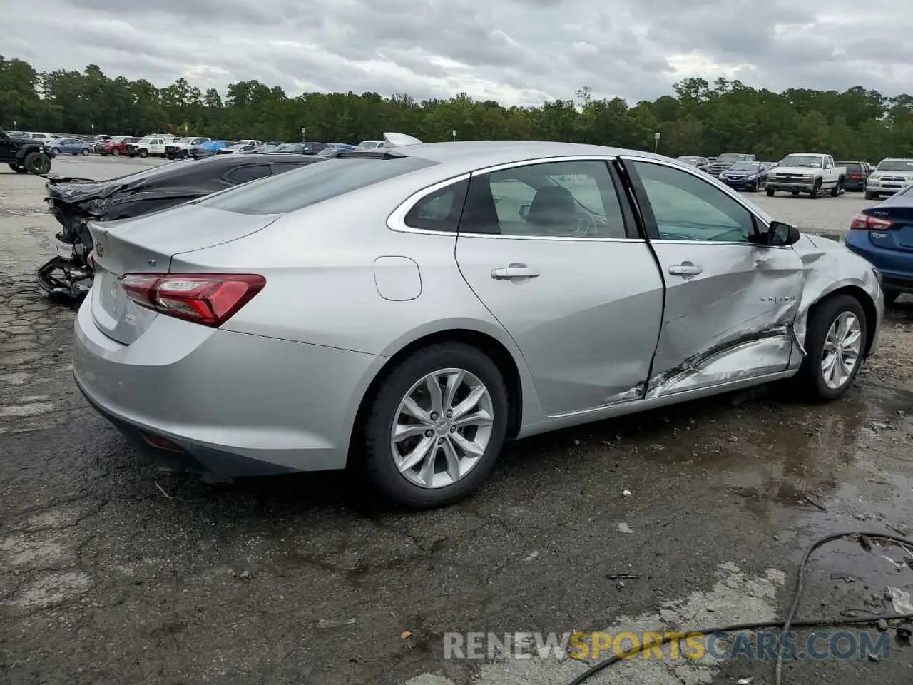 3 Photograph of a damaged car 1G1ZD5ST6LF056552 CHEVROLET MALIBU 2020