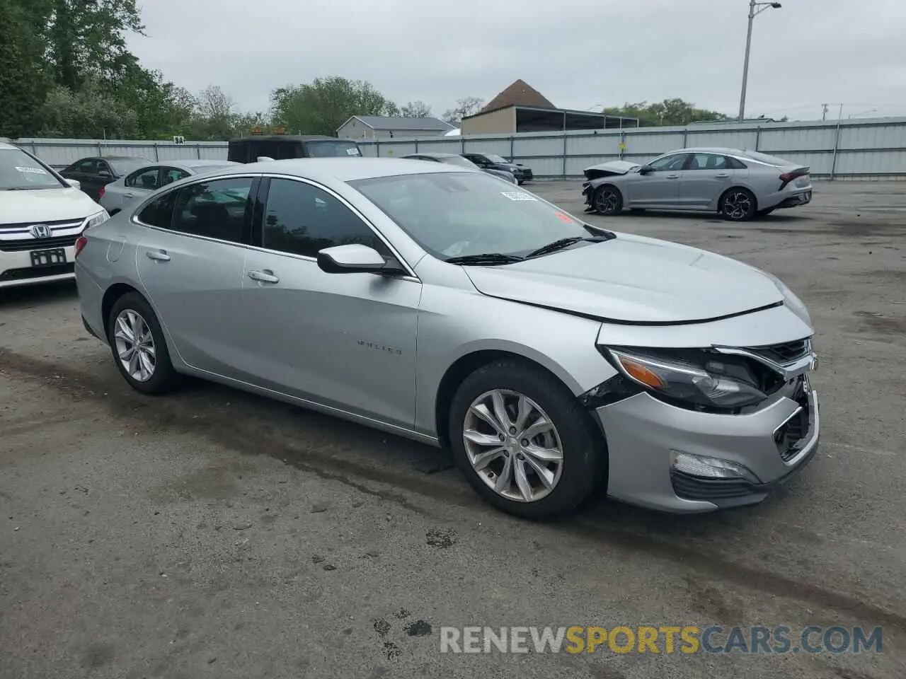 4 Photograph of a damaged car 1G1ZD5ST6LF057278 CHEVROLET MALIBU 2020