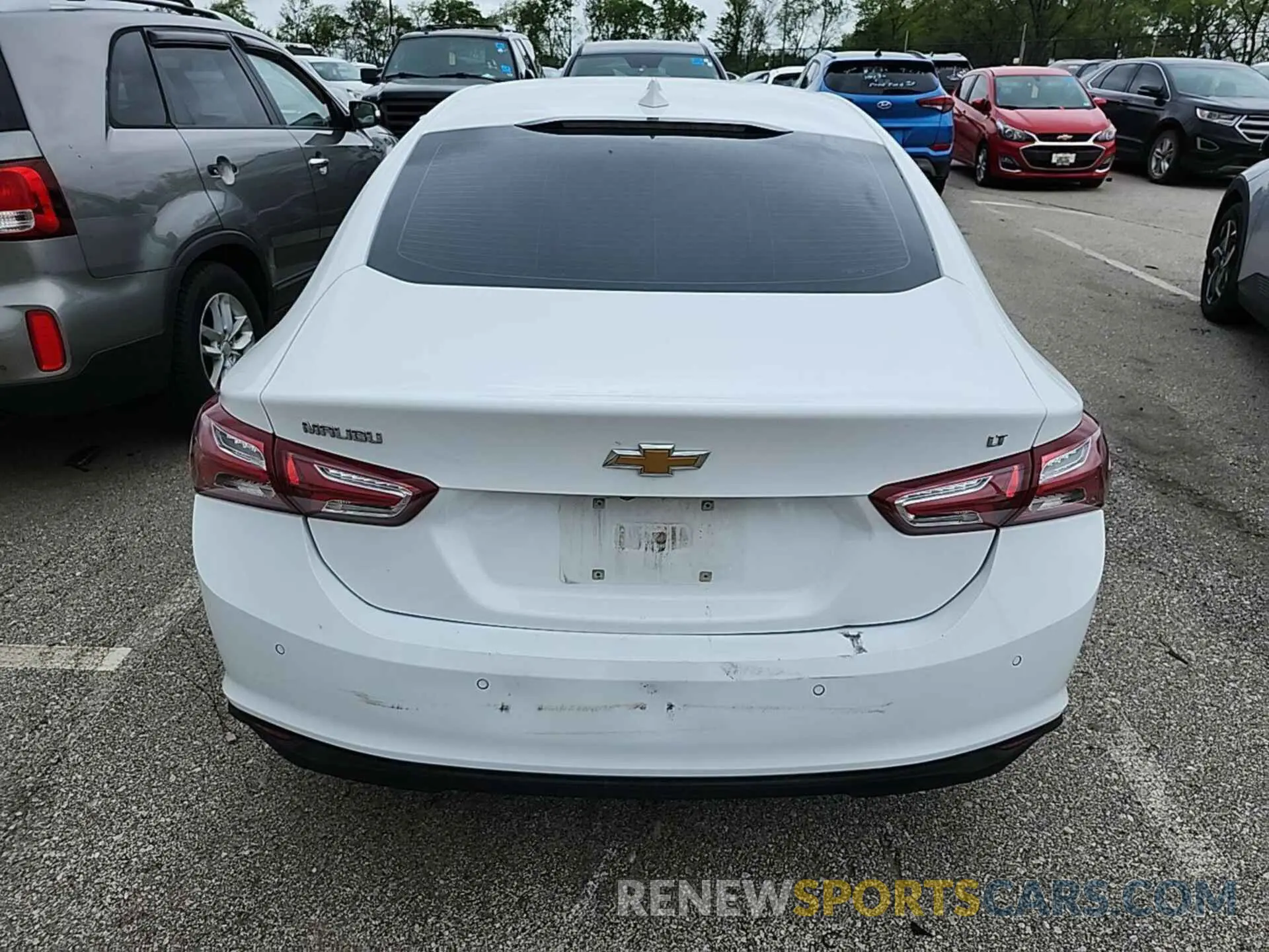 11 Photograph of a damaged car 1G1ZD5ST6LF060326 CHEVROLET MALIBU 2020