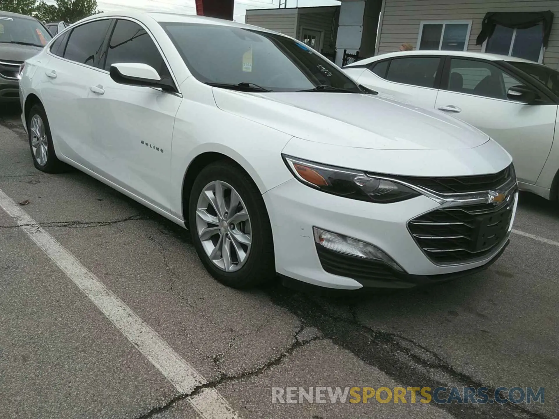 18 Photograph of a damaged car 1G1ZD5ST6LF060326 CHEVROLET MALIBU 2020