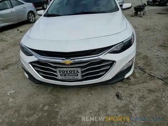 11 Photograph of a damaged car 1G1ZD5ST6LF066448 CHEVROLET MALIBU 2020
