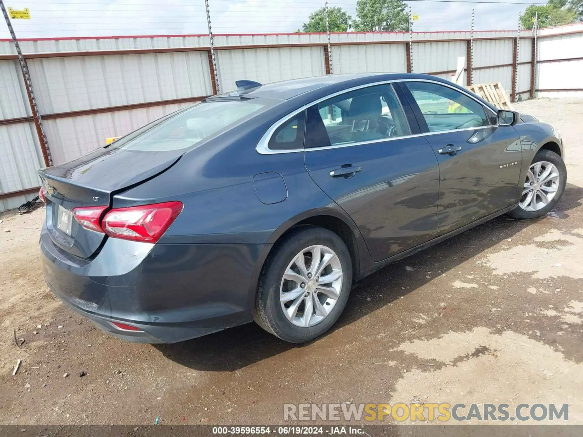 4 Photograph of a damaged car 1G1ZD5ST6LF069754 CHEVROLET MALIBU 2020