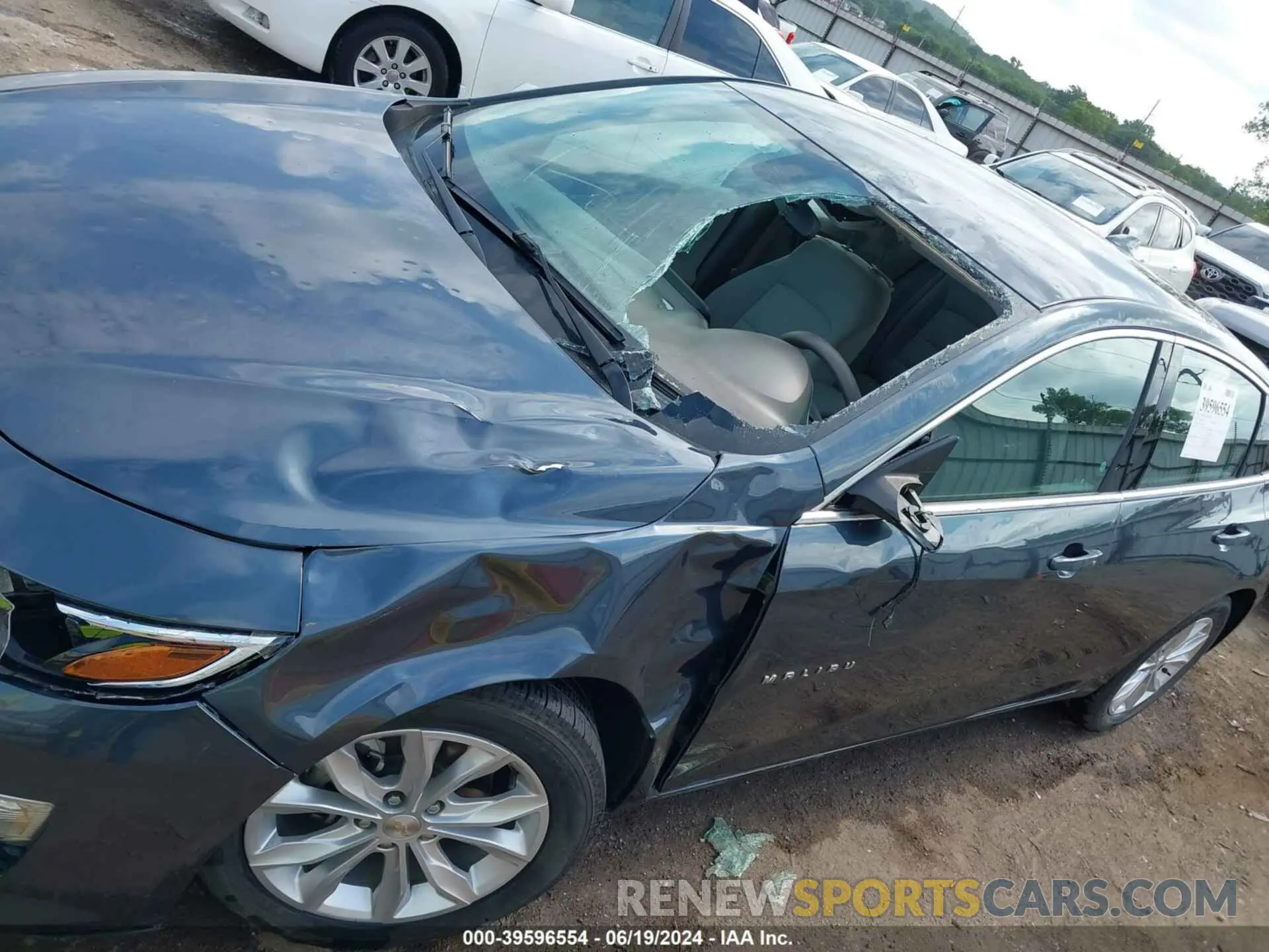 6 Photograph of a damaged car 1G1ZD5ST6LF069754 CHEVROLET MALIBU 2020