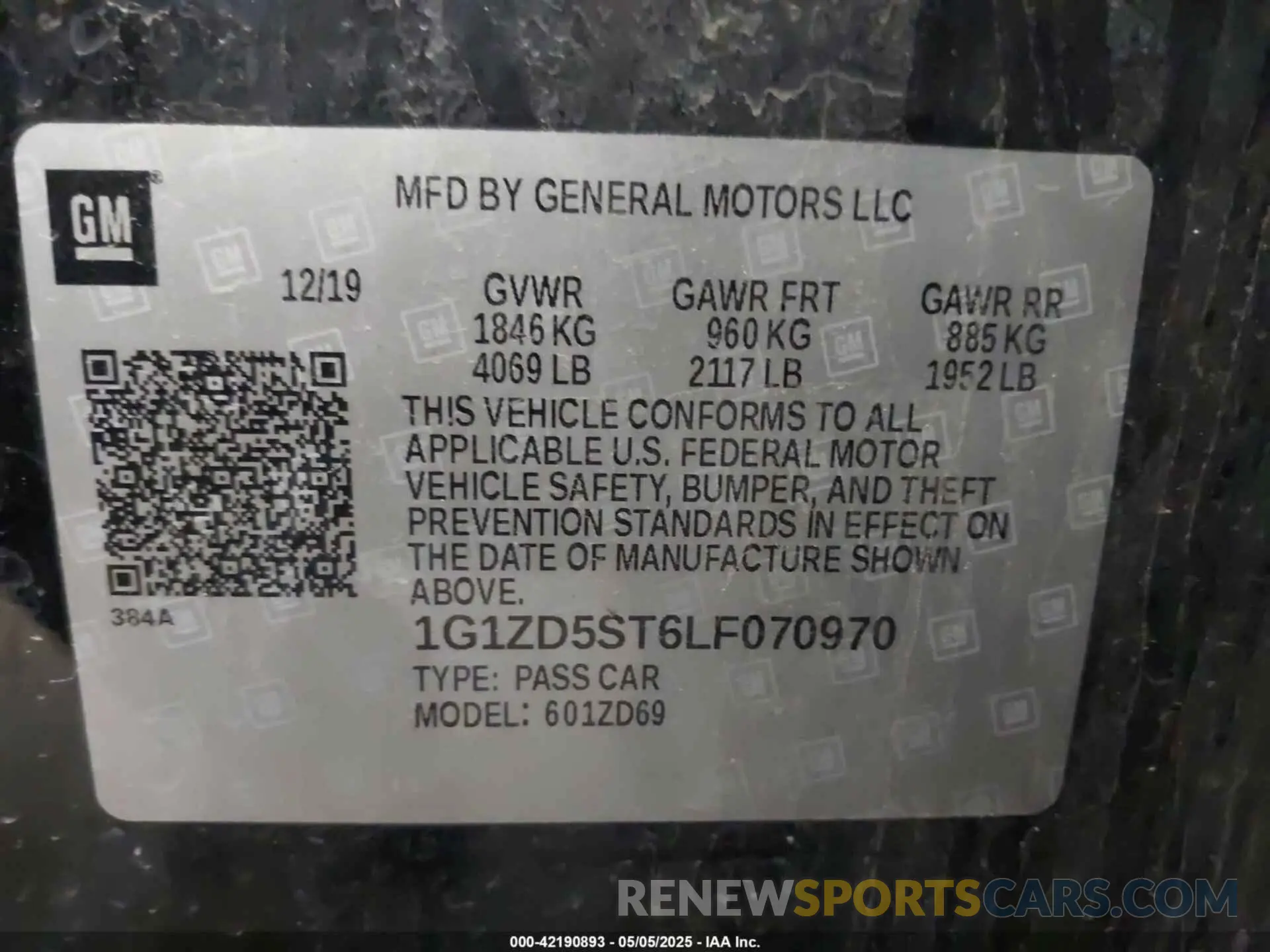 9 Photograph of a damaged car 1G1ZD5ST6LF070970 CHEVROLET MALIBU 2020