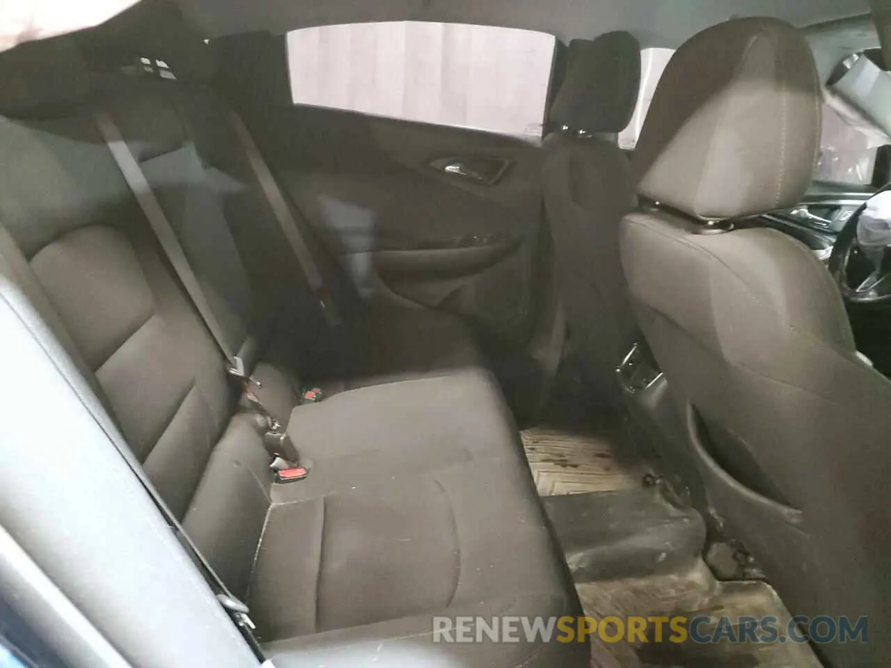 10 Photograph of a damaged car 1G1ZD5ST6LF075358 CHEVROLET MALIBU 2020