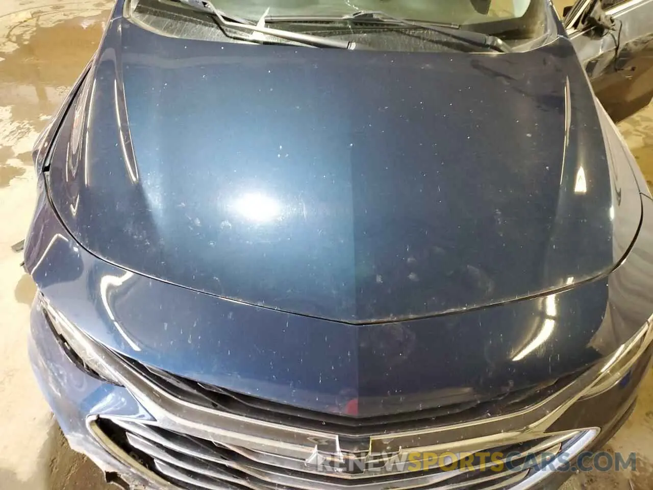 11 Photograph of a damaged car 1G1ZD5ST6LF075358 CHEVROLET MALIBU 2020