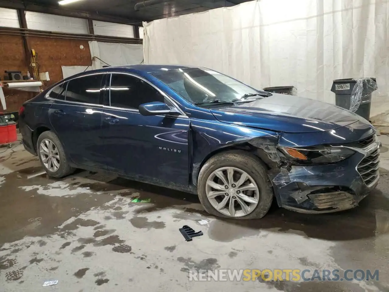 4 Photograph of a damaged car 1G1ZD5ST6LF075358 CHEVROLET MALIBU 2020