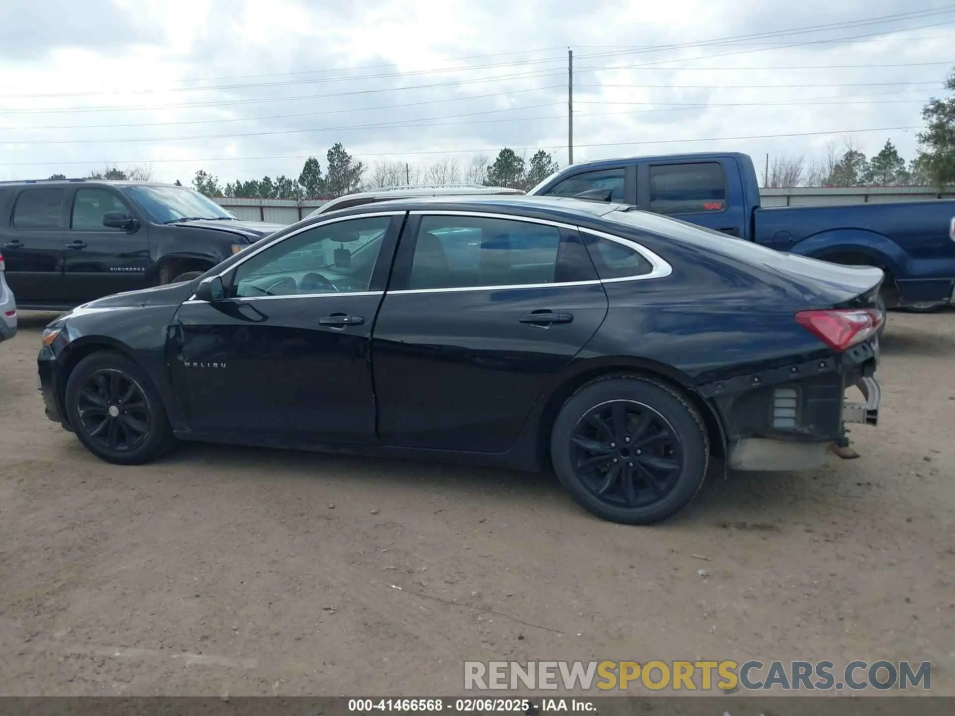 15 Photograph of a damaged car 1G1ZD5ST6LF078034 CHEVROLET MALIBU 2020