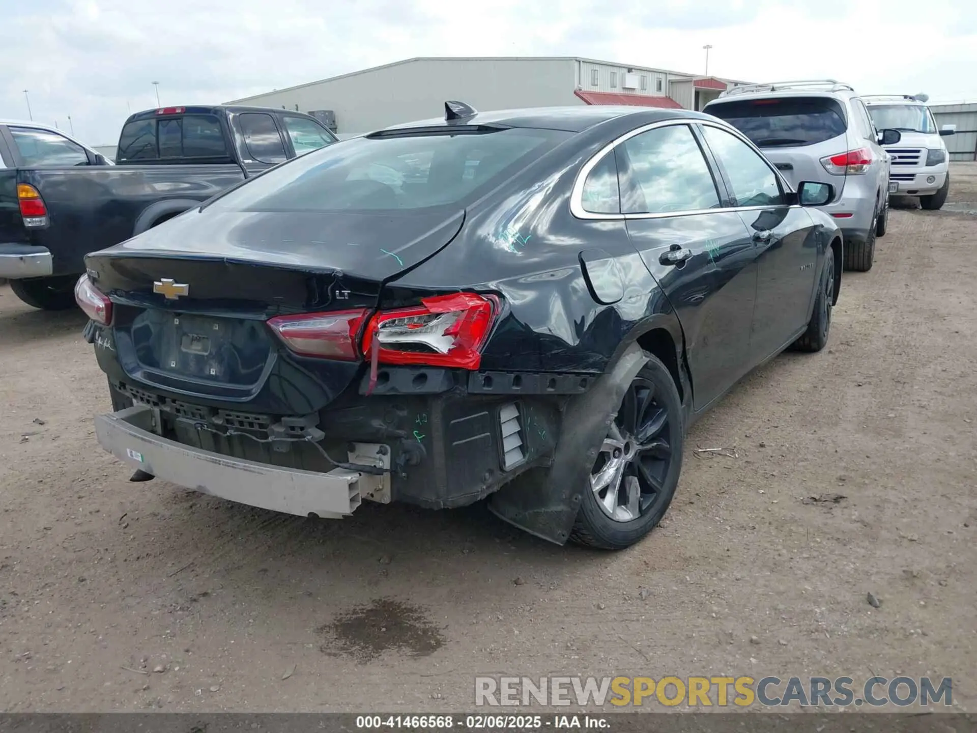 4 Photograph of a damaged car 1G1ZD5ST6LF078034 CHEVROLET MALIBU 2020