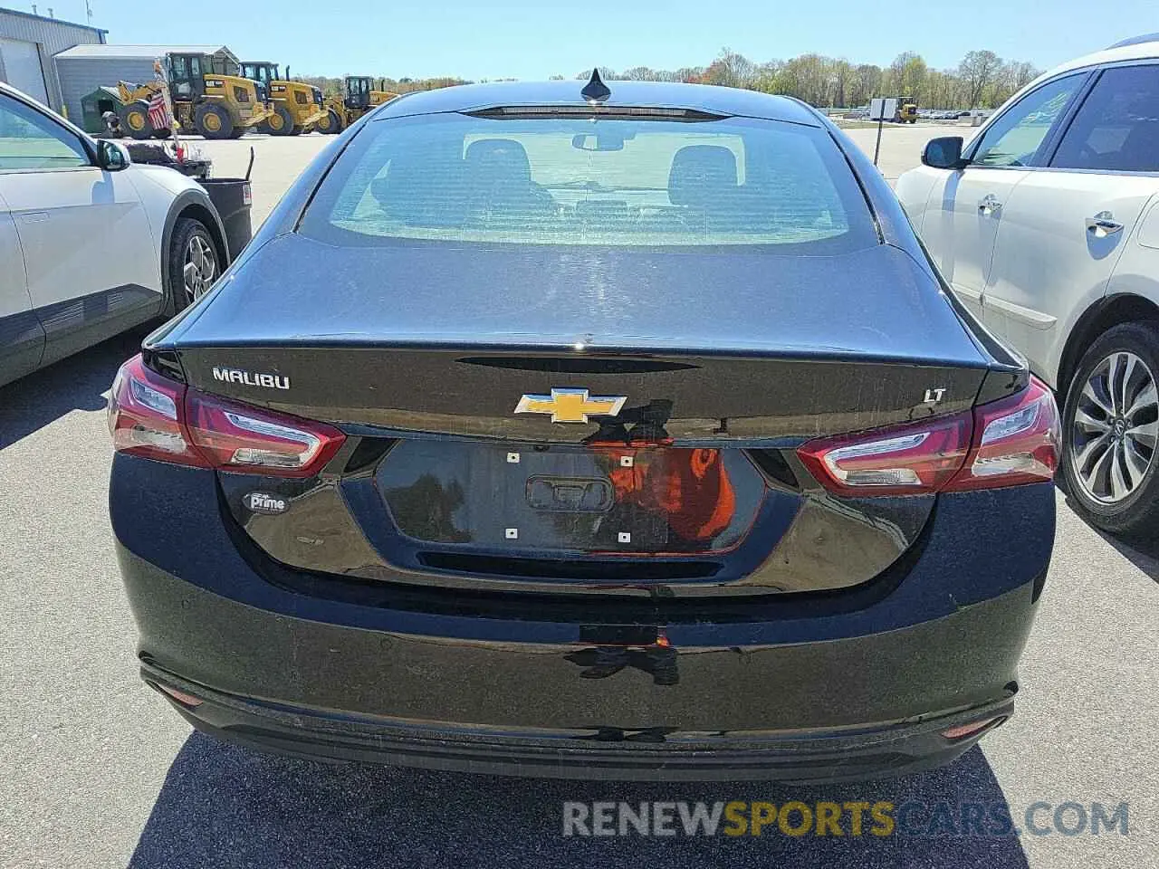 6 Photograph of a damaged car 1G1ZD5ST6LF082942 CHEVROLET MALIBU 2020