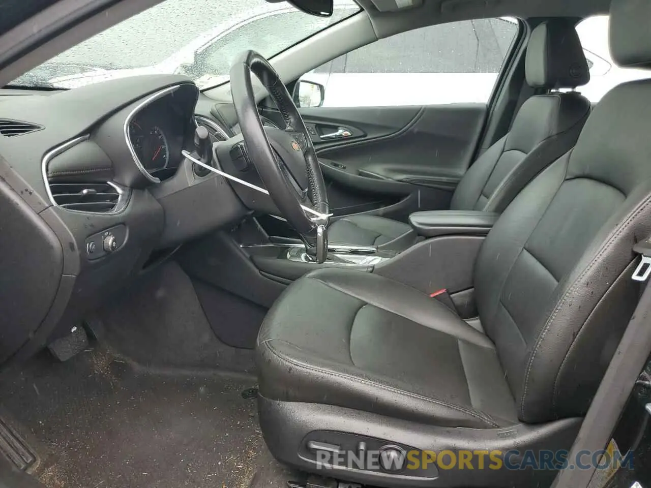 7 Photograph of a damaged car 1G1ZD5ST6LF082942 CHEVROLET MALIBU 2020