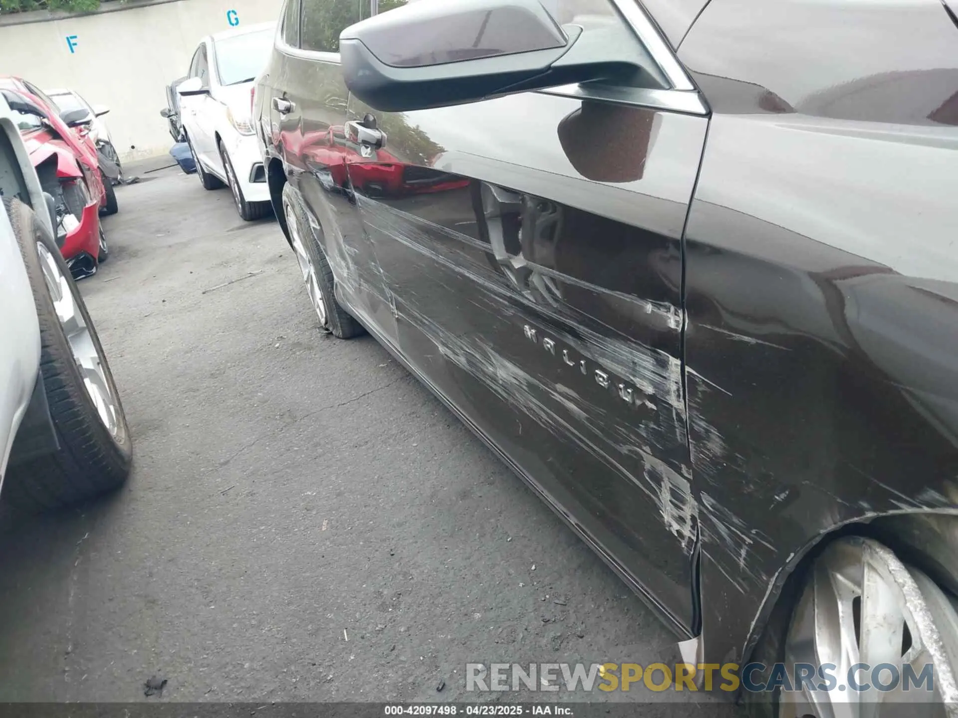 13 Photograph of a damaged car 1G1ZD5ST6LF103966 CHEVROLET MALIBU 2020