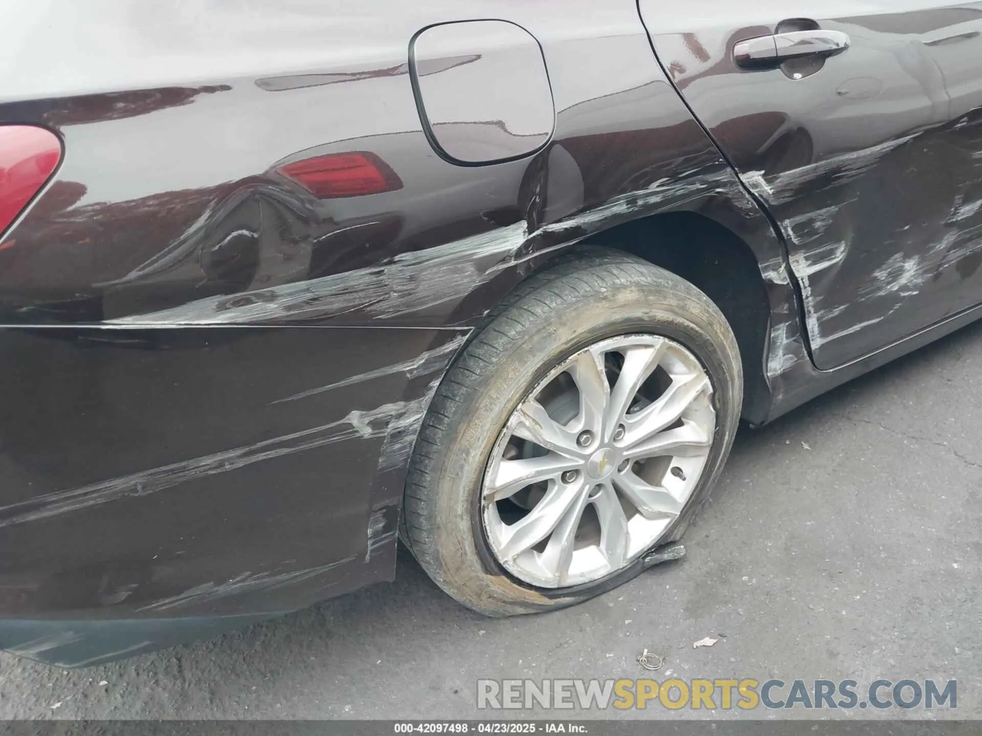 6 Photograph of a damaged car 1G1ZD5ST6LF103966 CHEVROLET MALIBU 2020