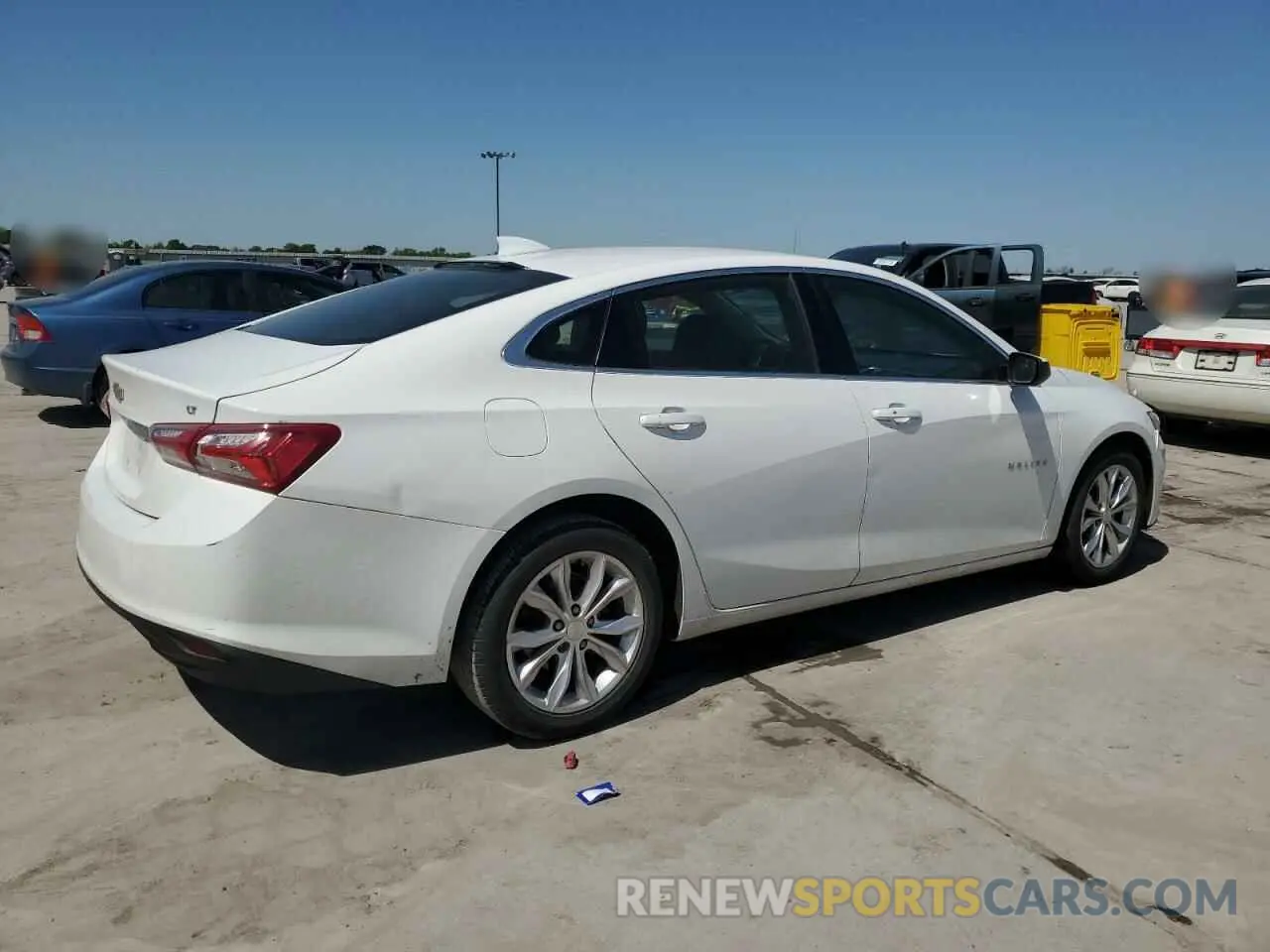 3 Photograph of a damaged car 1G1ZD5ST6LF109587 CHEVROLET MALIBU 2020