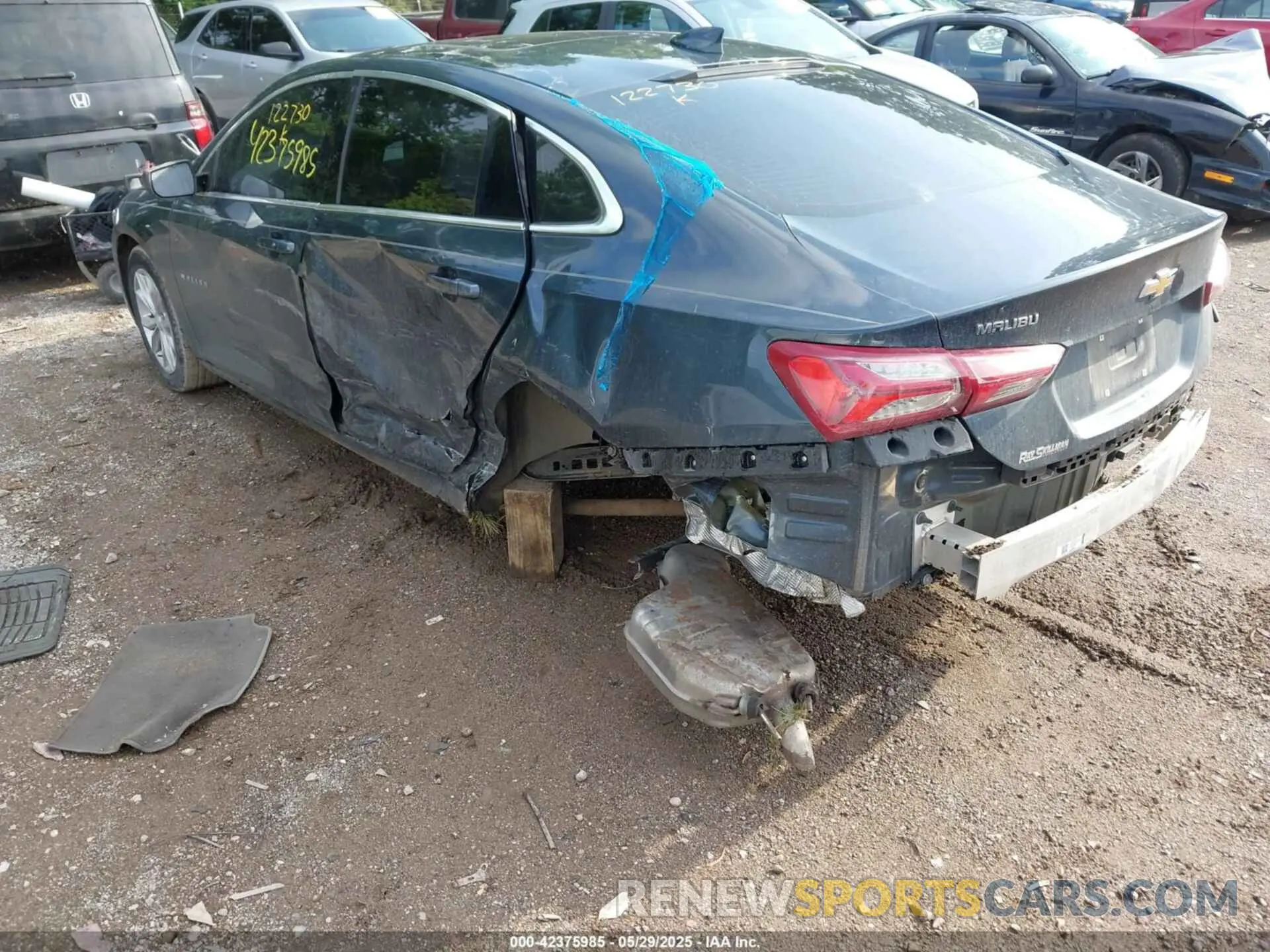 3 Photograph of a damaged car 1G1ZD5ST6LF122730 CHEVROLET MALIBU 2020
