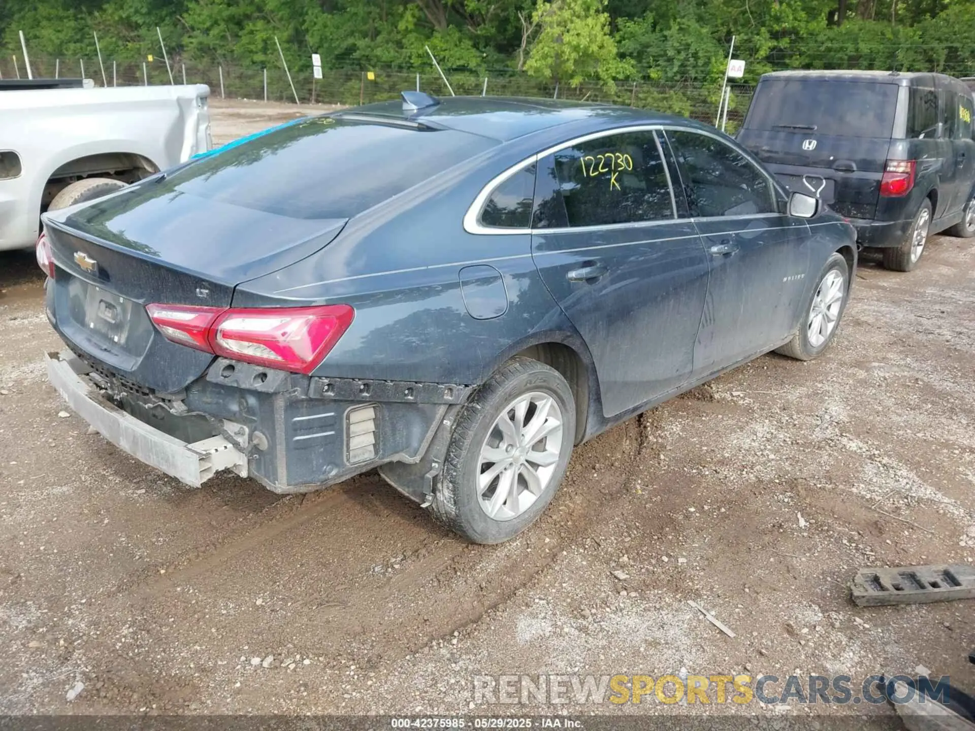 4 Photograph of a damaged car 1G1ZD5ST6LF122730 CHEVROLET MALIBU 2020