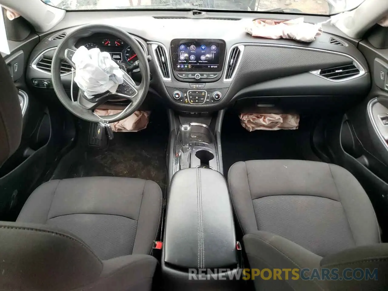 8 Photograph of a damaged car 1G1ZD5ST7LF018974 CHEVROLET MALIBU 2020