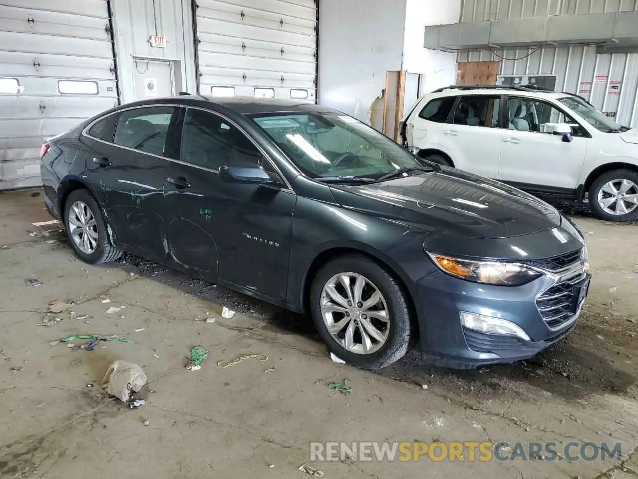 4 Photograph of a damaged car 1G1ZD5ST7LF036164 CHEVROLET MALIBU 2020