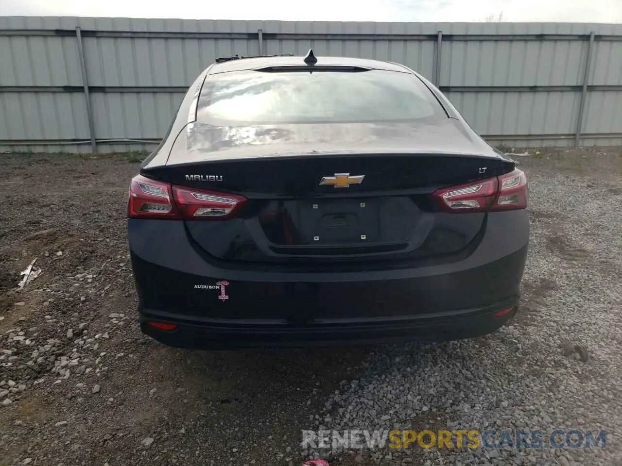 6 Photograph of a damaged car 1G1ZD5ST7LF052817 CHEVROLET MALIBU 2020