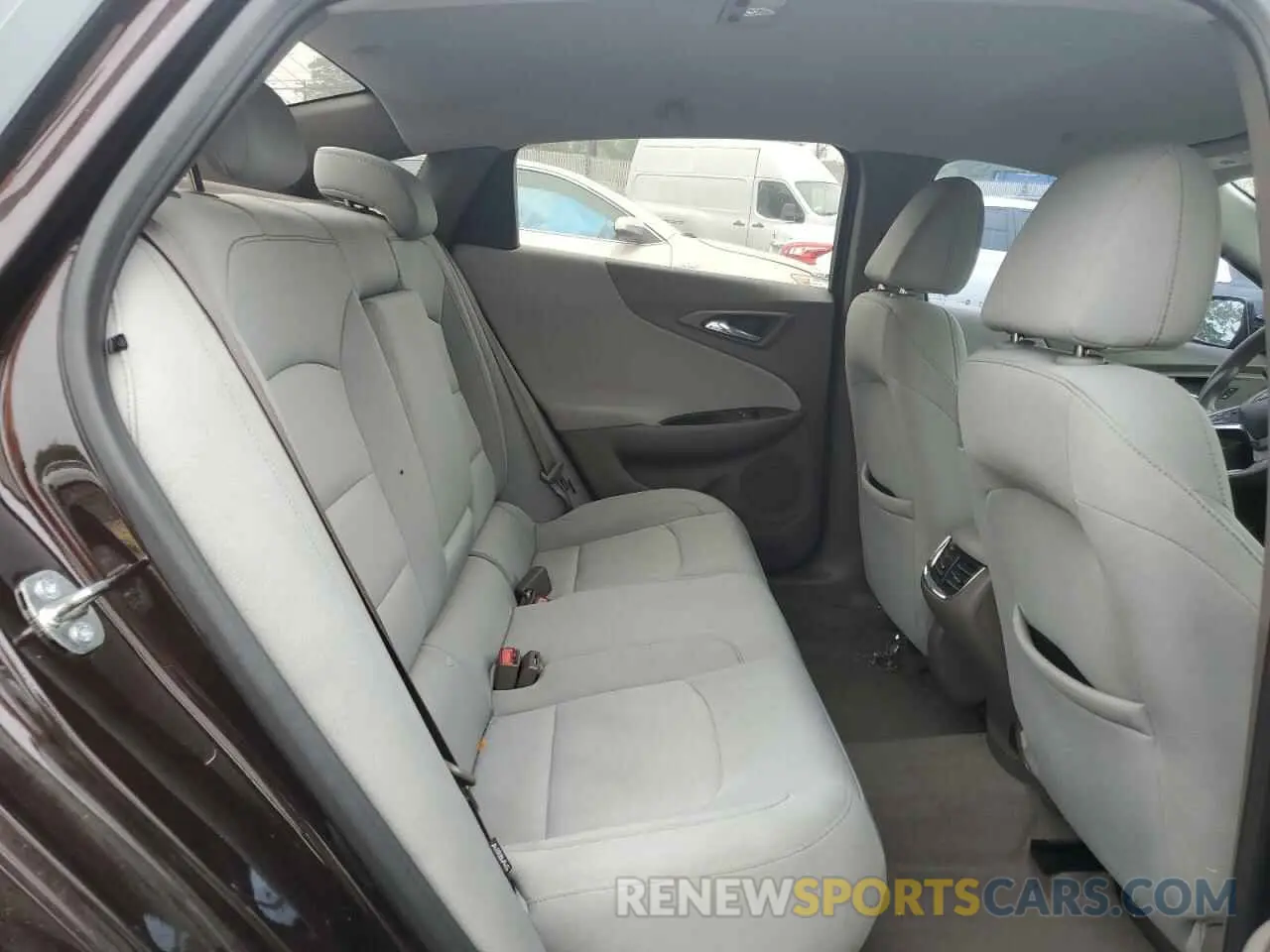 10 Photograph of a damaged car 1G1ZD5ST7LF065275 CHEVROLET MALIBU 2020