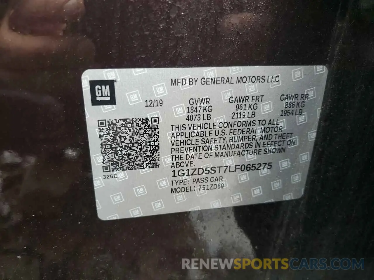 12 Photograph of a damaged car 1G1ZD5ST7LF065275 CHEVROLET MALIBU 2020
