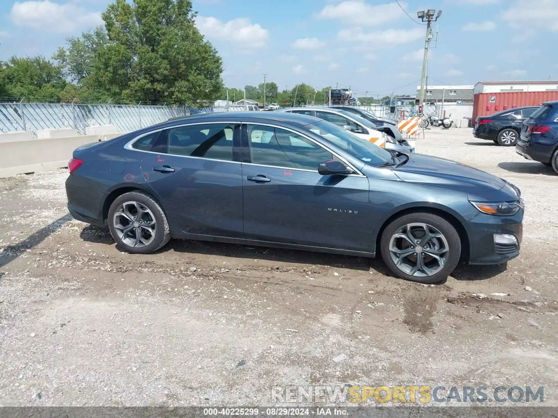 13 Photograph of a damaged car 1G1ZD5ST7LF096784 CHEVROLET MALIBU 2020