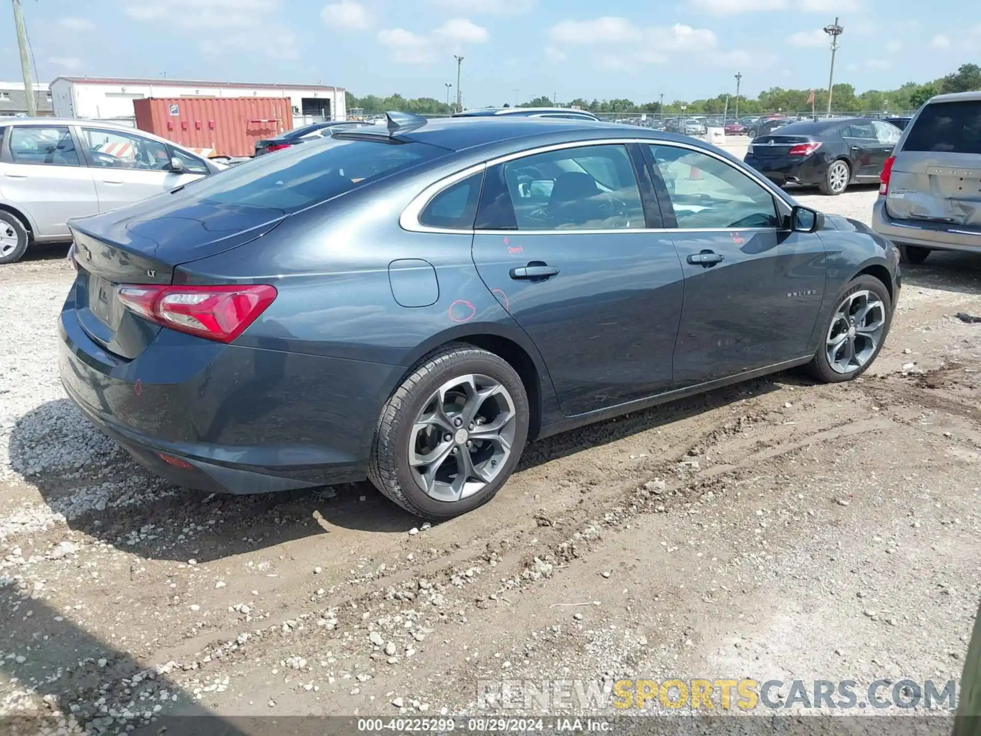 4 Photograph of a damaged car 1G1ZD5ST7LF096784 CHEVROLET MALIBU 2020