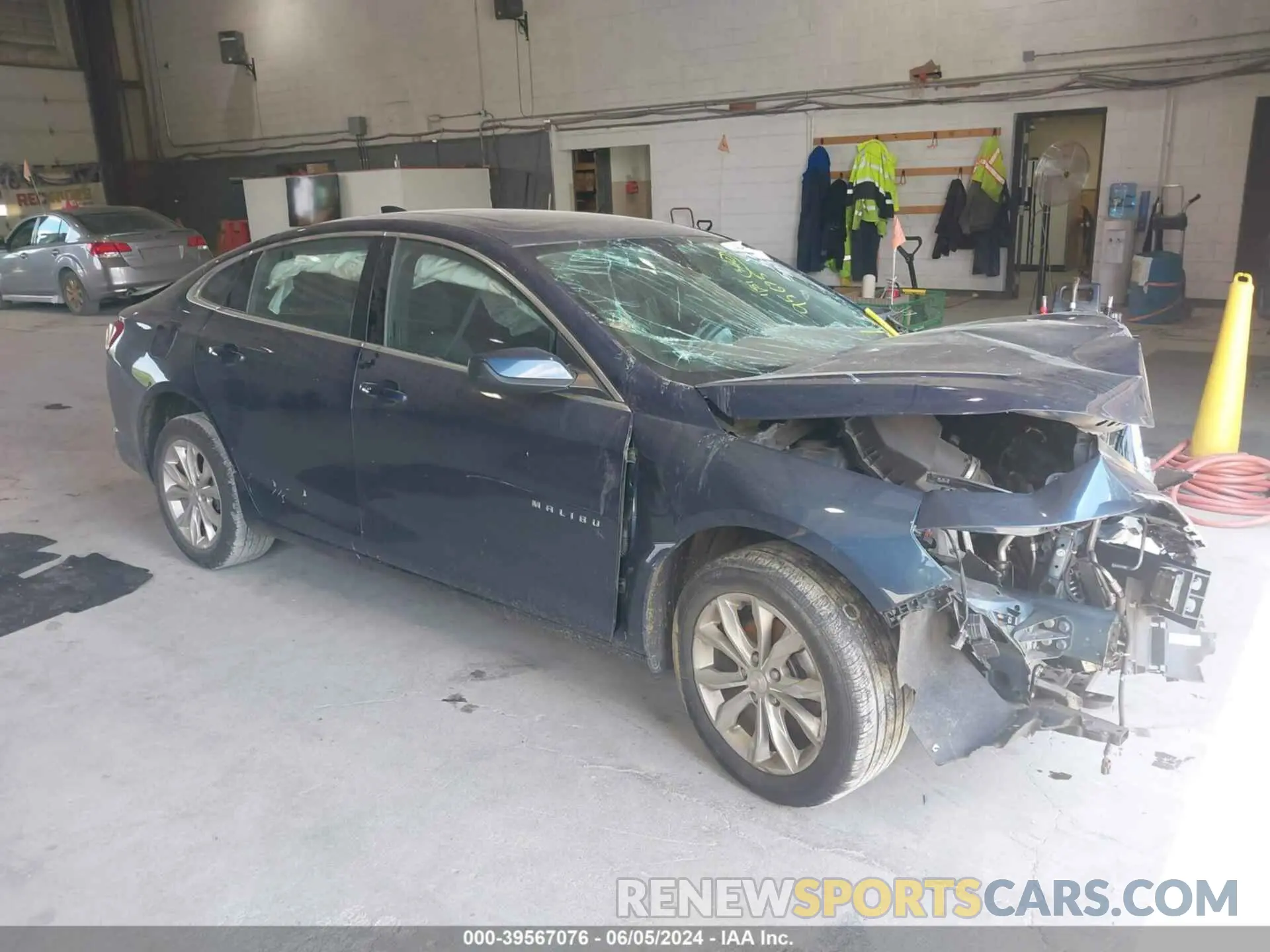 1 Photograph of a damaged car 1G1ZD5ST7LF104107 CHEVROLET MALIBU 2020