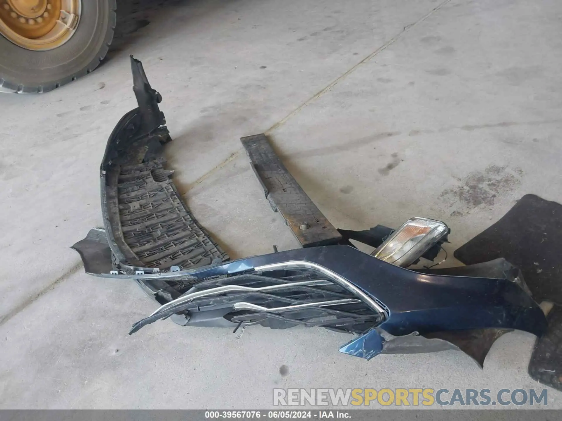 11 Photograph of a damaged car 1G1ZD5ST7LF104107 CHEVROLET MALIBU 2020