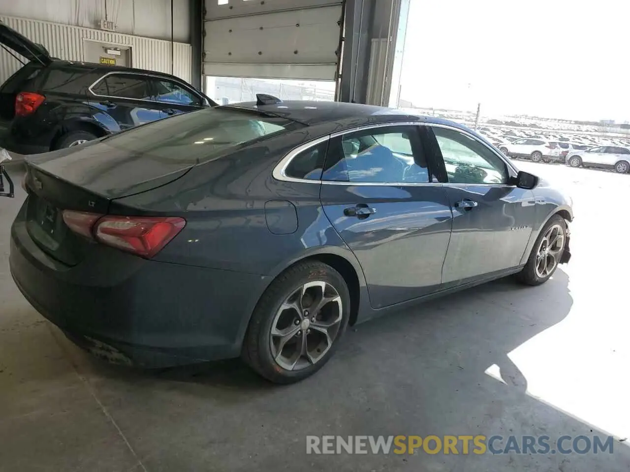 3 Photograph of a damaged car 1G1ZD5ST7LF105886 CHEVROLET MALIBU 2020