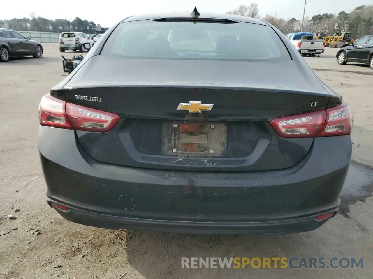 6 Photograph of a damaged car 1G1ZD5ST7LF122851 CHEVROLET MALIBU 2020