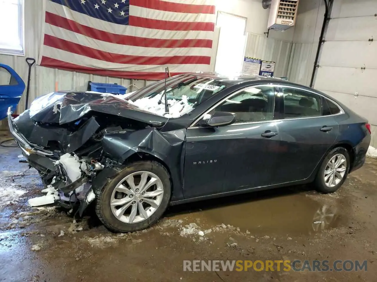 1 Photograph of a damaged car 1G1ZD5ST8LF008504 CHEVROLET MALIBU 2020