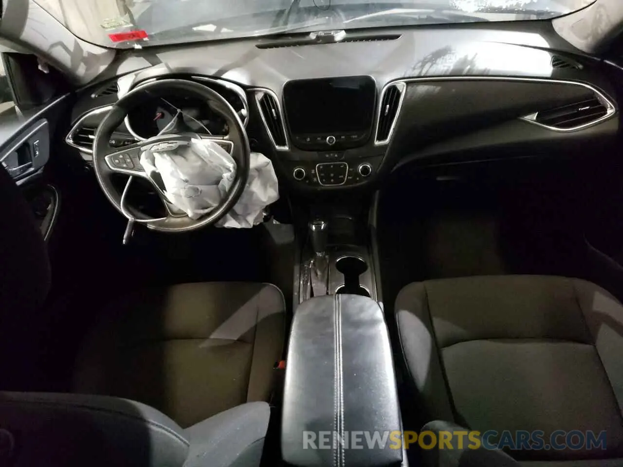 8 Photograph of a damaged car 1G1ZD5ST8LF008504 CHEVROLET MALIBU 2020