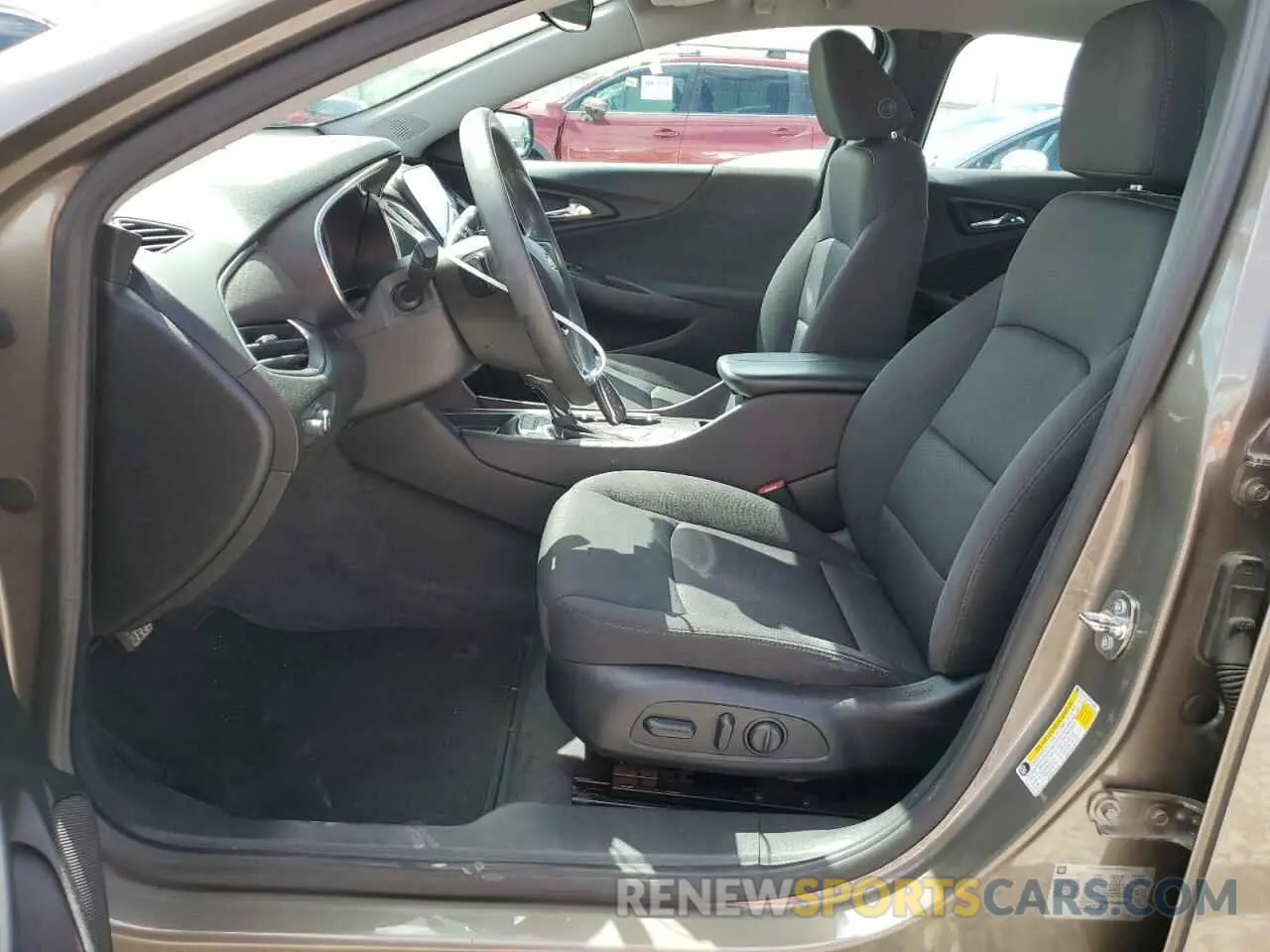 7 Photograph of a damaged car 1G1ZD5ST8LF019065 CHEVROLET MALIBU 2020