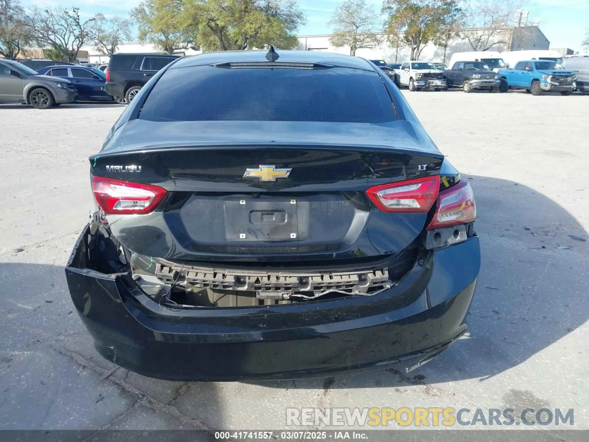 16 Photograph of a damaged car 1G1ZD5ST8LF035735 CHEVROLET MALIBU 2020