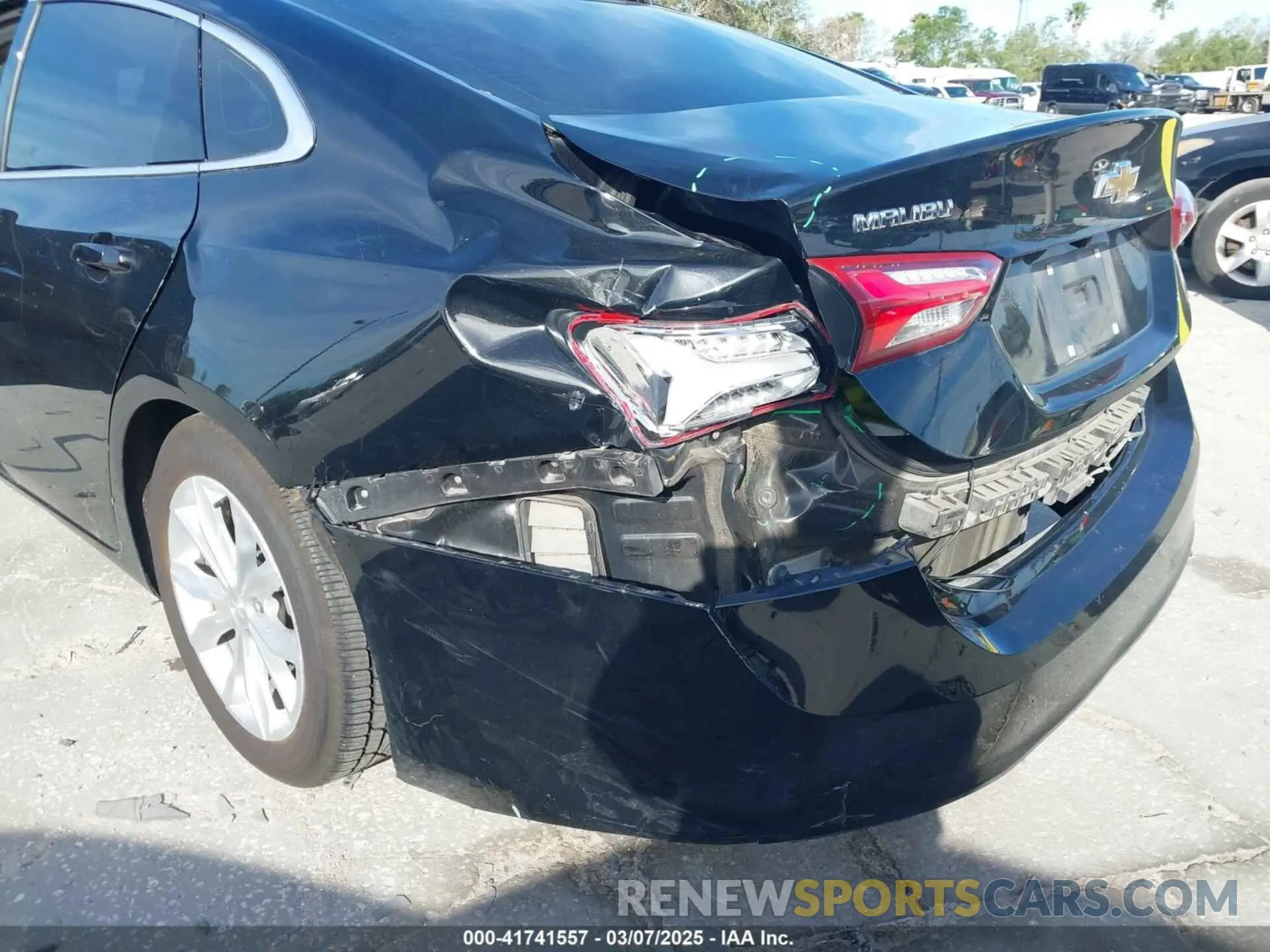 6 Photograph of a damaged car 1G1ZD5ST8LF035735 CHEVROLET MALIBU 2020