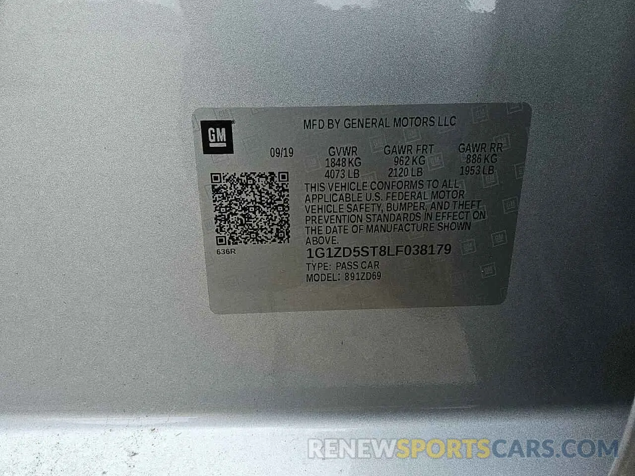 9 Photograph of a damaged car 1G1ZD5ST8LF038179 CHEVROLET MALIBU 2020