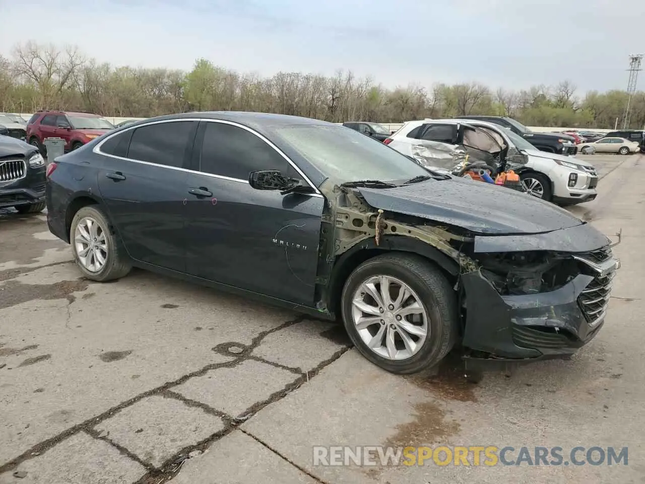 4 Photograph of a damaged car 1G1ZD5ST8LF065379 CHEVROLET MALIBU 2020