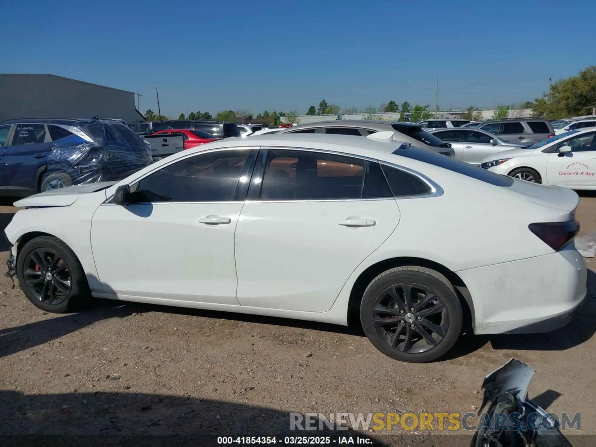 15 Photograph of a damaged car 1G1ZD5ST8LF065642 CHEVROLET MALIBU 2020