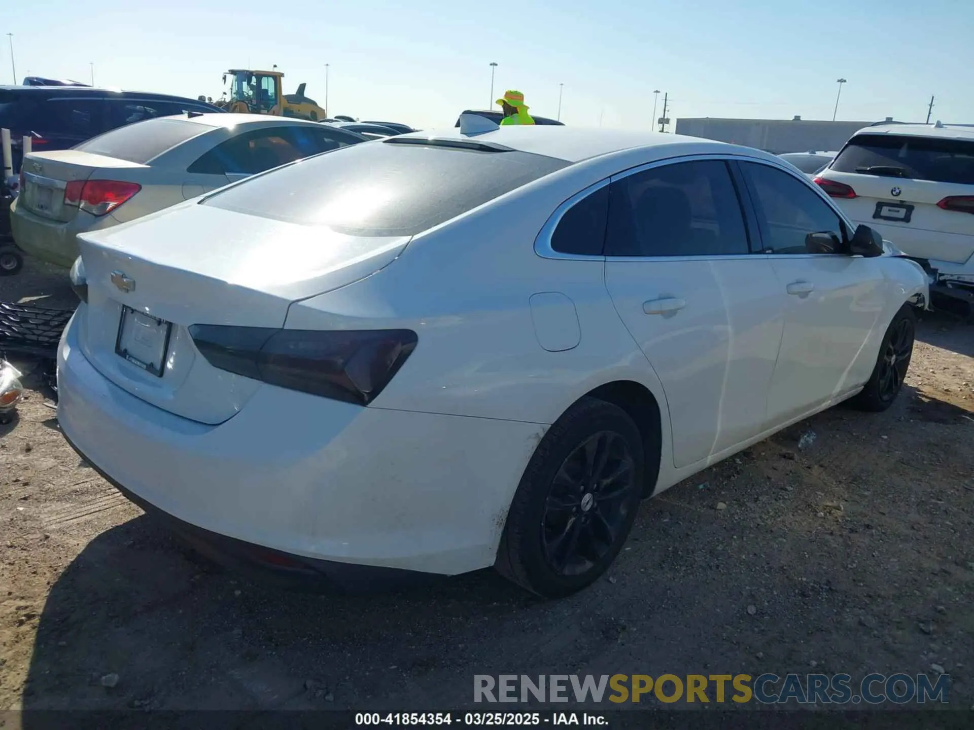 4 Photograph of a damaged car 1G1ZD5ST8LF065642 CHEVROLET MALIBU 2020